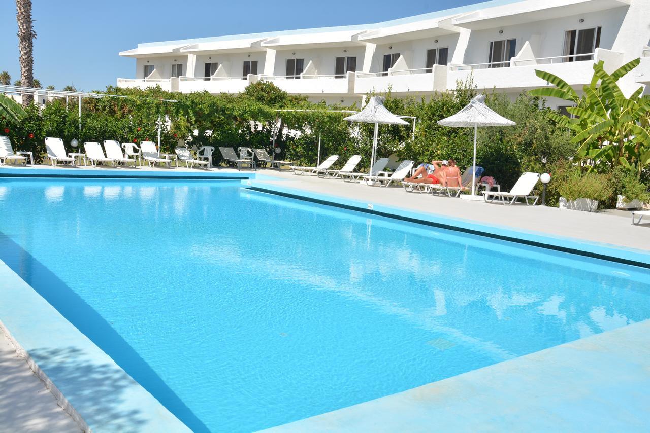 Costa Angela Seaside Resort Exterior foto